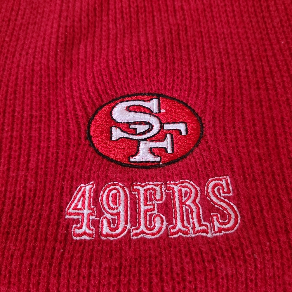 STARTER Red V-Neck Sweater - Picture 4 of 10